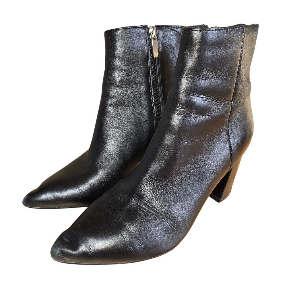 Womens Steve Madden Nadalie Black Leather Bootie Size 7.5 Side Zip Ankle Boots